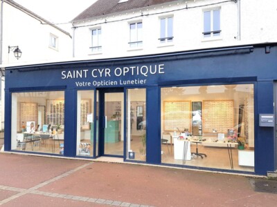 Vitrine Saint Cyr Optique